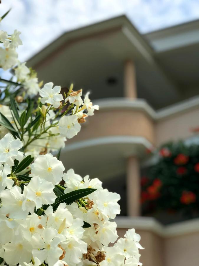 Apartments Kraja Ulcinj Bagian luar foto